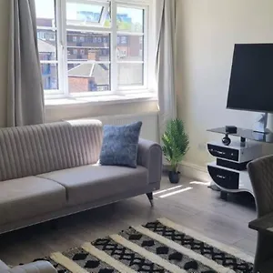 Apartment Stylish & Cozy 2-bedroom Flat In Hoxton & Shoreditch, London